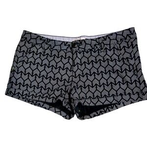 SO Heritage Black White Chevron Print Cuffed Chino Shorts Women's Size 13